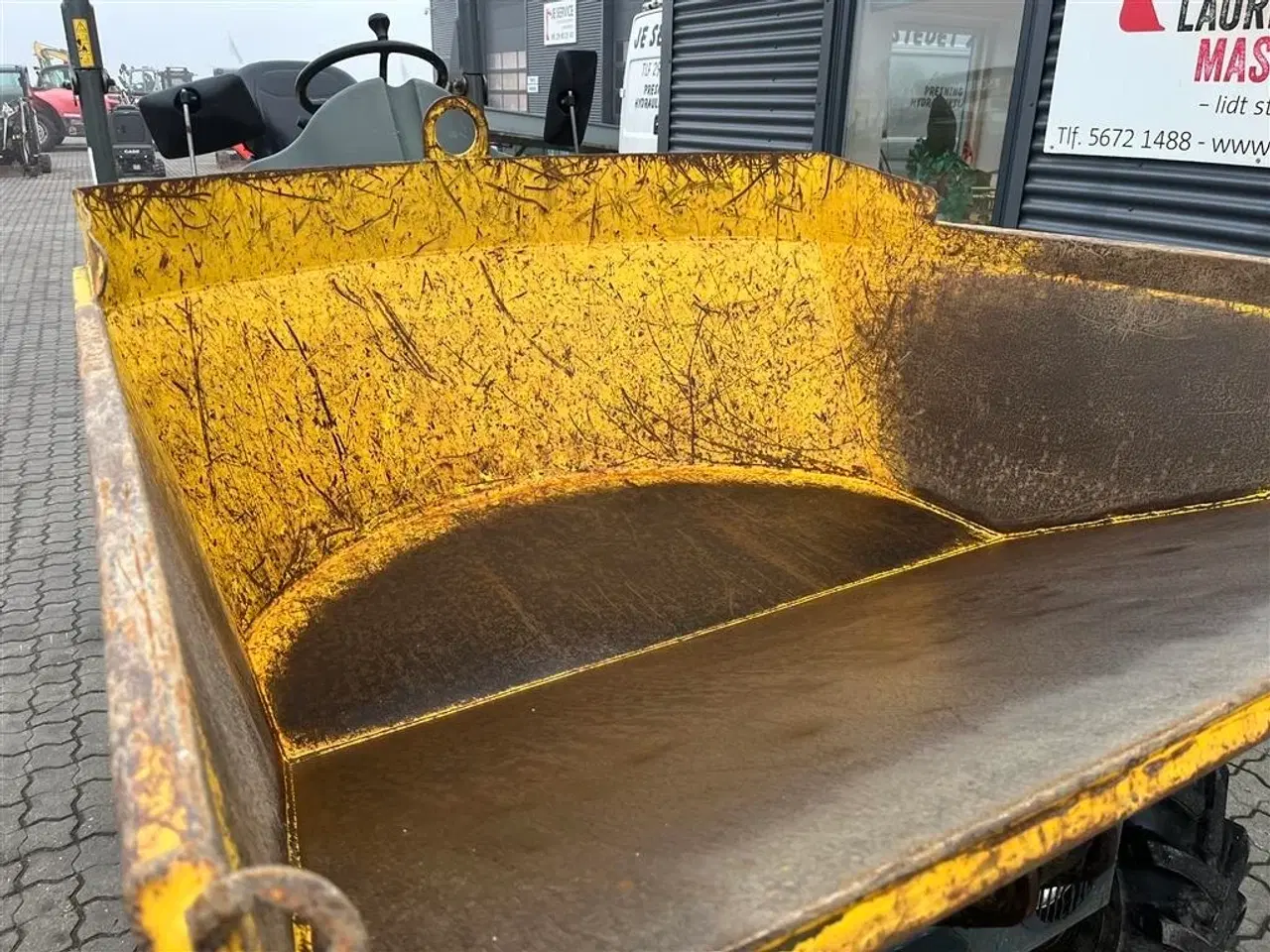 Billede 14 - Neuson 2001 2 tons dumper med svingbar lad