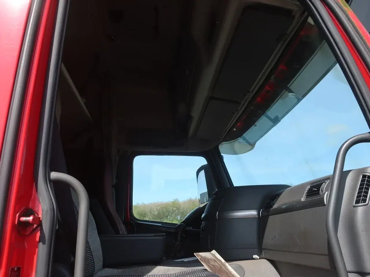 Billede 39 - Lastbil m. kran VOLVO FM12