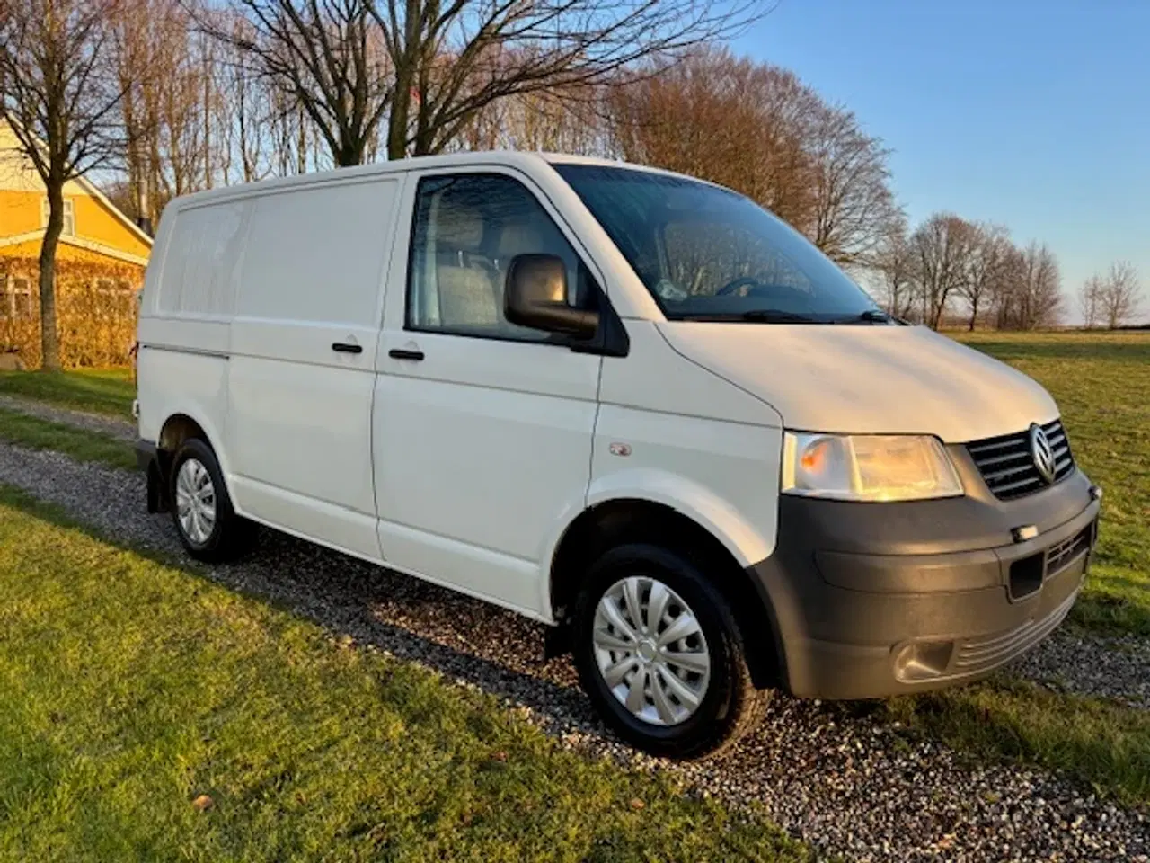 Billede 2 - Nysynet VW Transporter 2,5 TDi 130 Kort