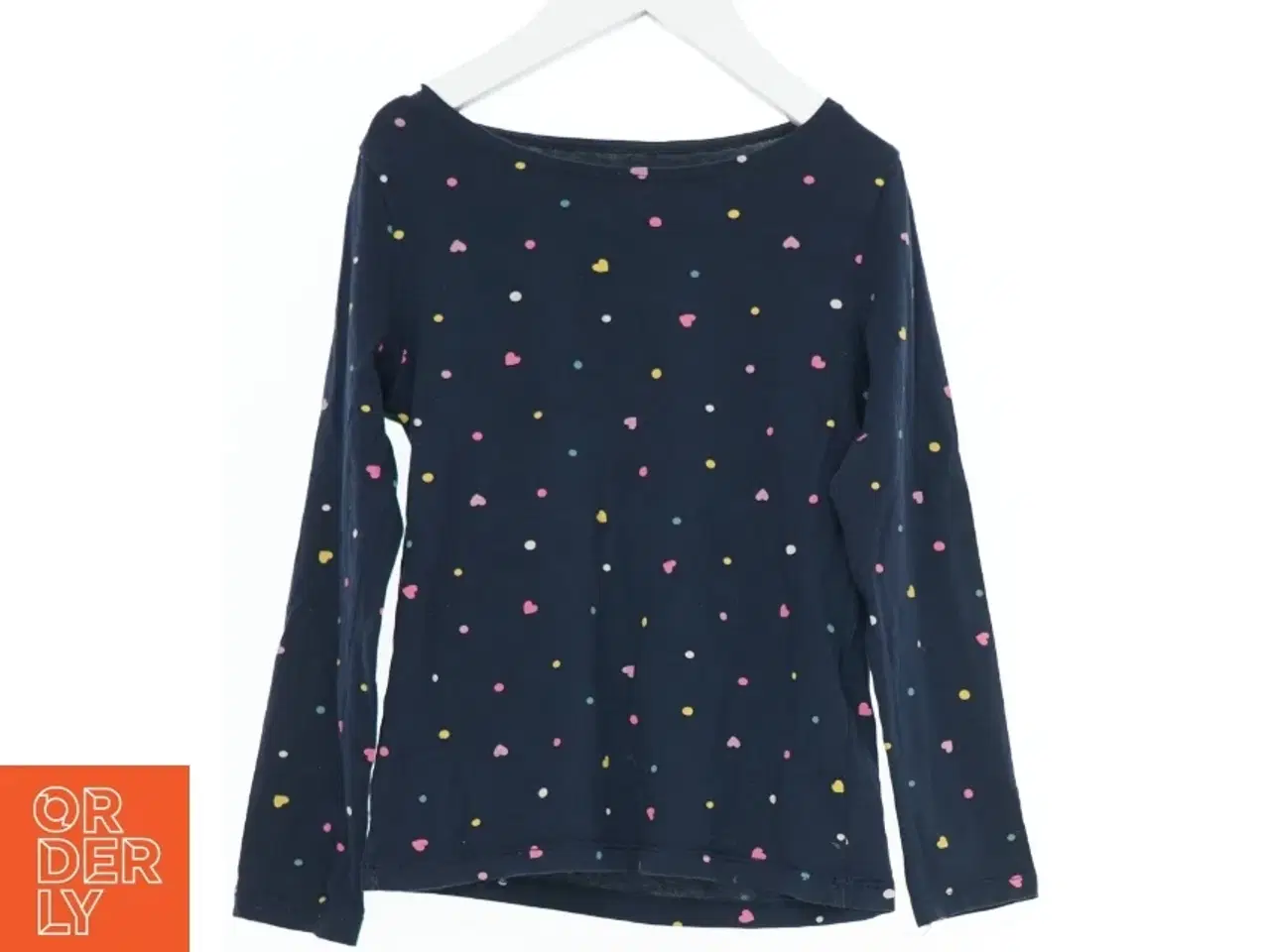 Billede 1 - Langærmet bluse med hjerteprint fra H&M (str. 110)
