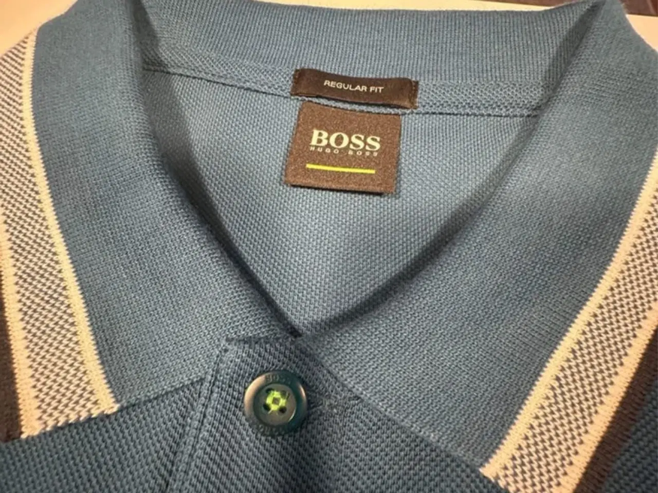 Billede 3 - Hugo Boss polo