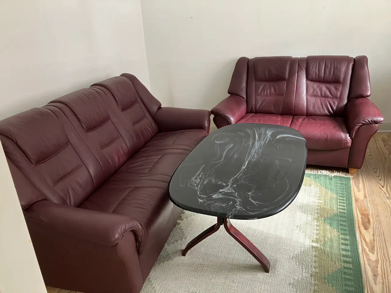 Billede 1 - 3+2 Hjort Knudsen sofagruppe med sofabord