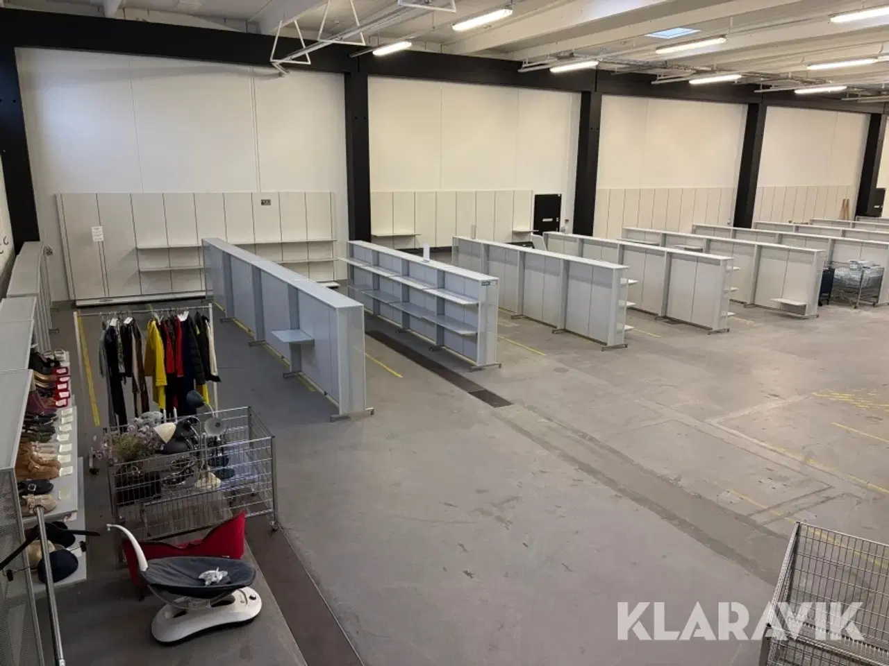 Billede 3 - Butiksinventar
