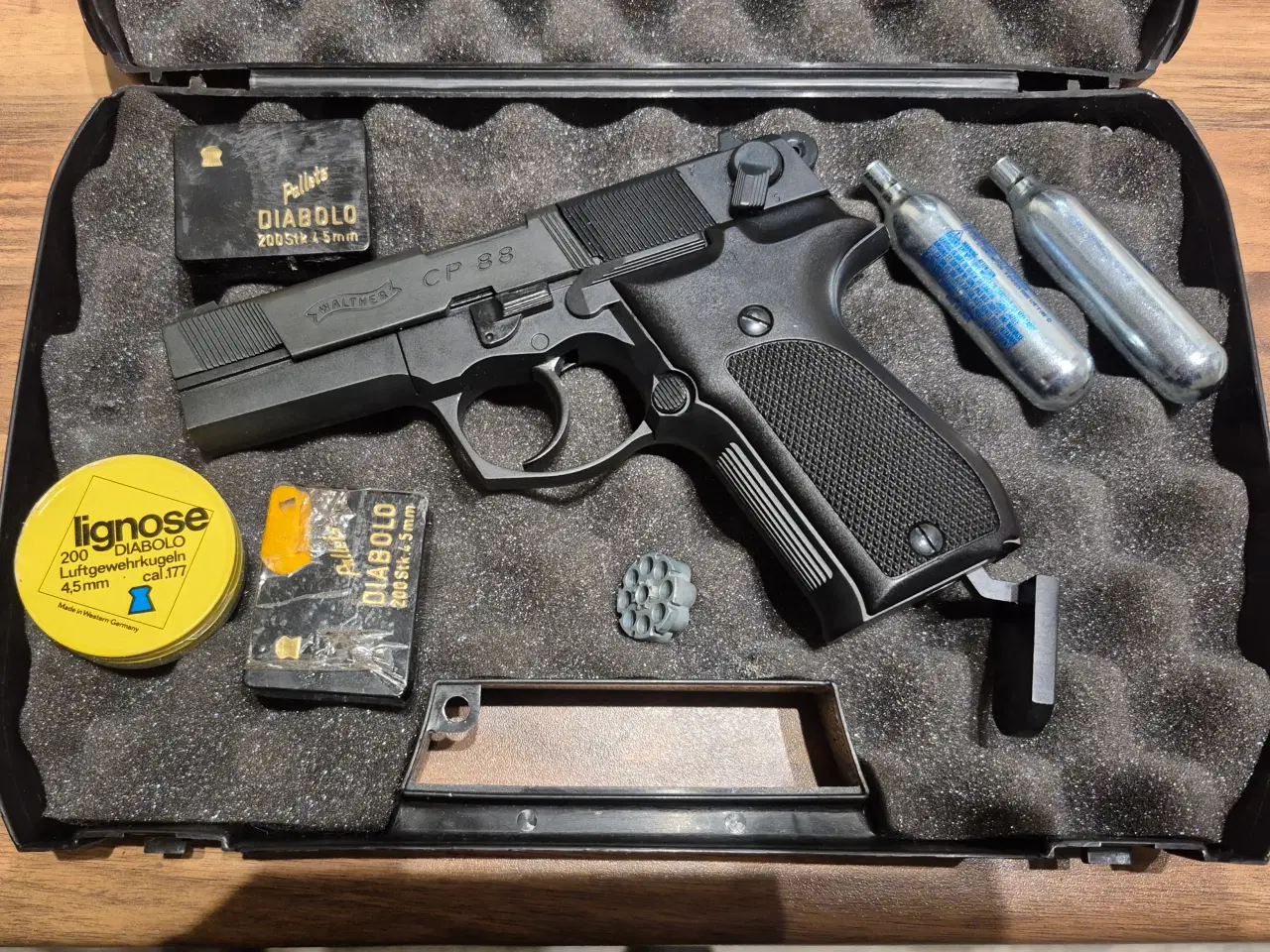 Billede 2 - WALTHER CP88 CAL. 4.5 /177 CO2 FULLMETAL SOM NY. 