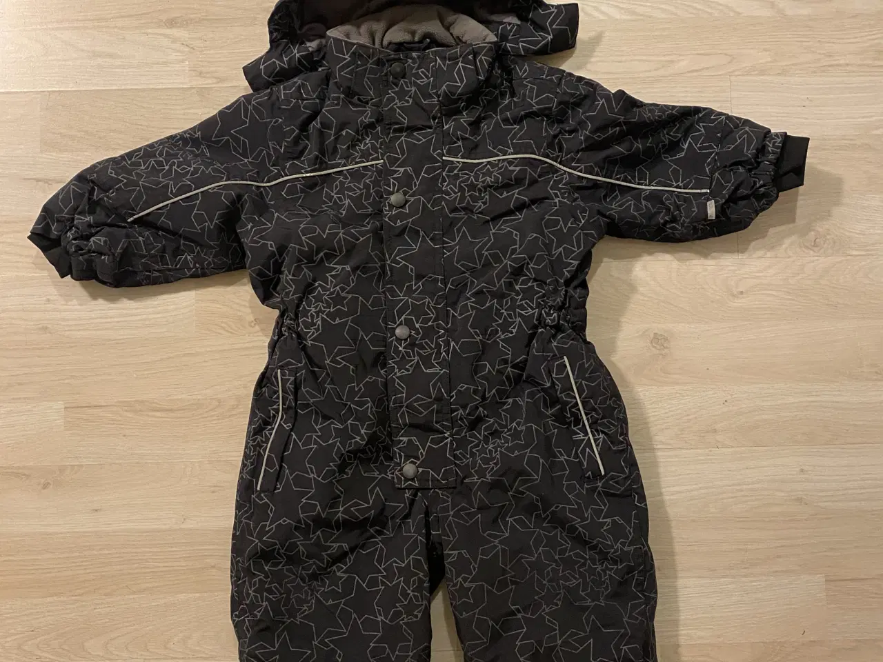 Billede 1 - Friends flyverdragt