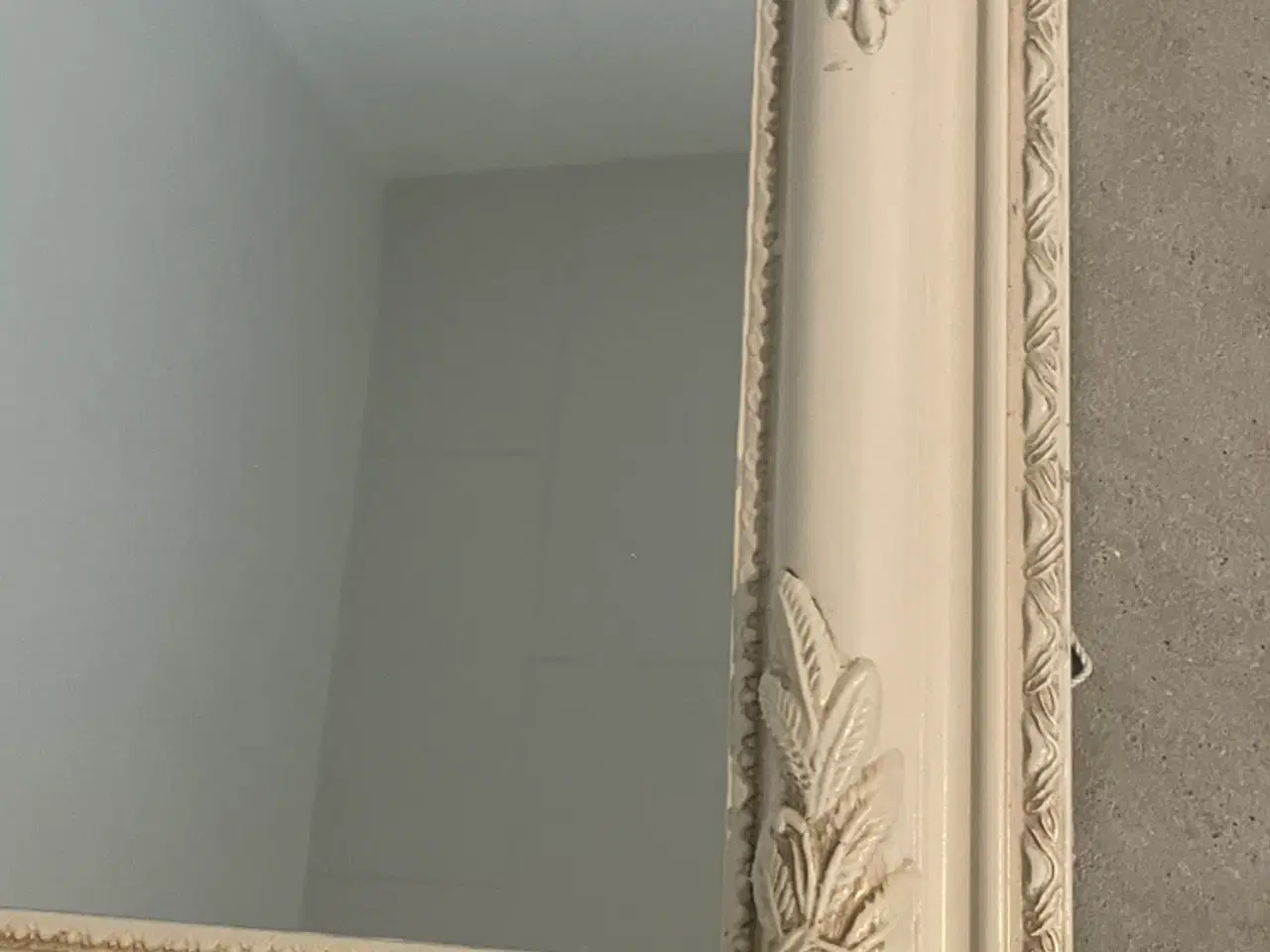 Billede 3 - Spejl med flot ramme 