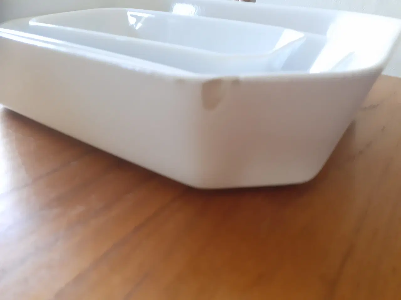 Billede 2 - Tærteform  3 firkantet ovnfaste fade 3 knive.