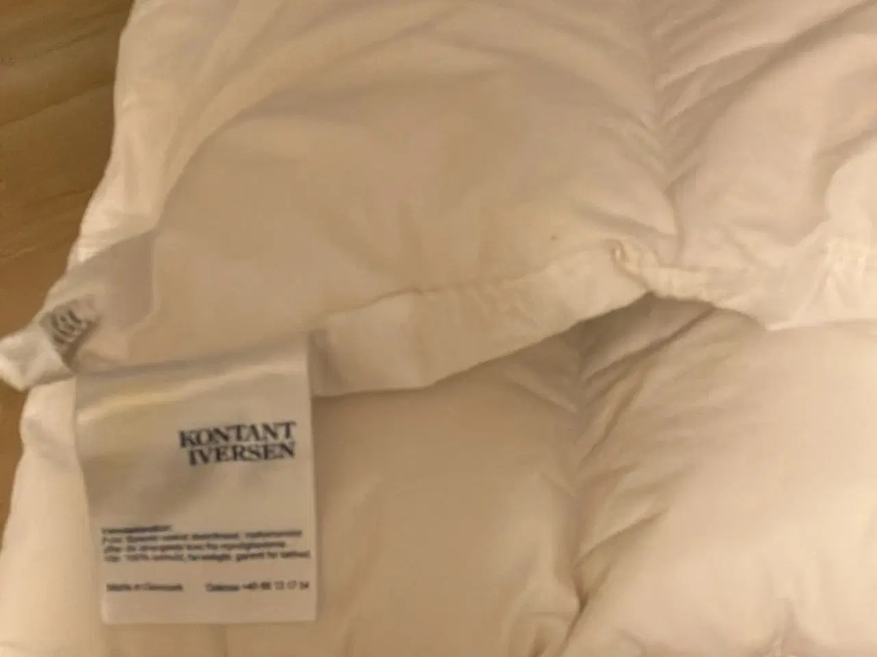 Billede 1 - Junior dyne str.: 100 cm gange 140 cm