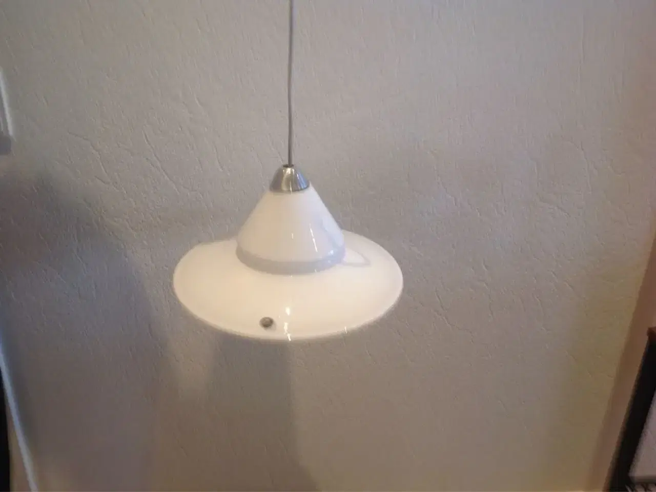 Billede 1 - Holmegårds lampe