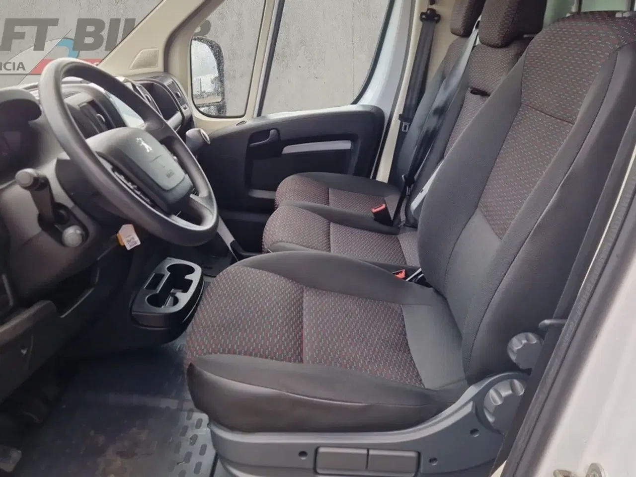 Billede 13 - Peugeot Boxer 335 2,2 BlueHDi 140 L3 Alukasse m/lift
