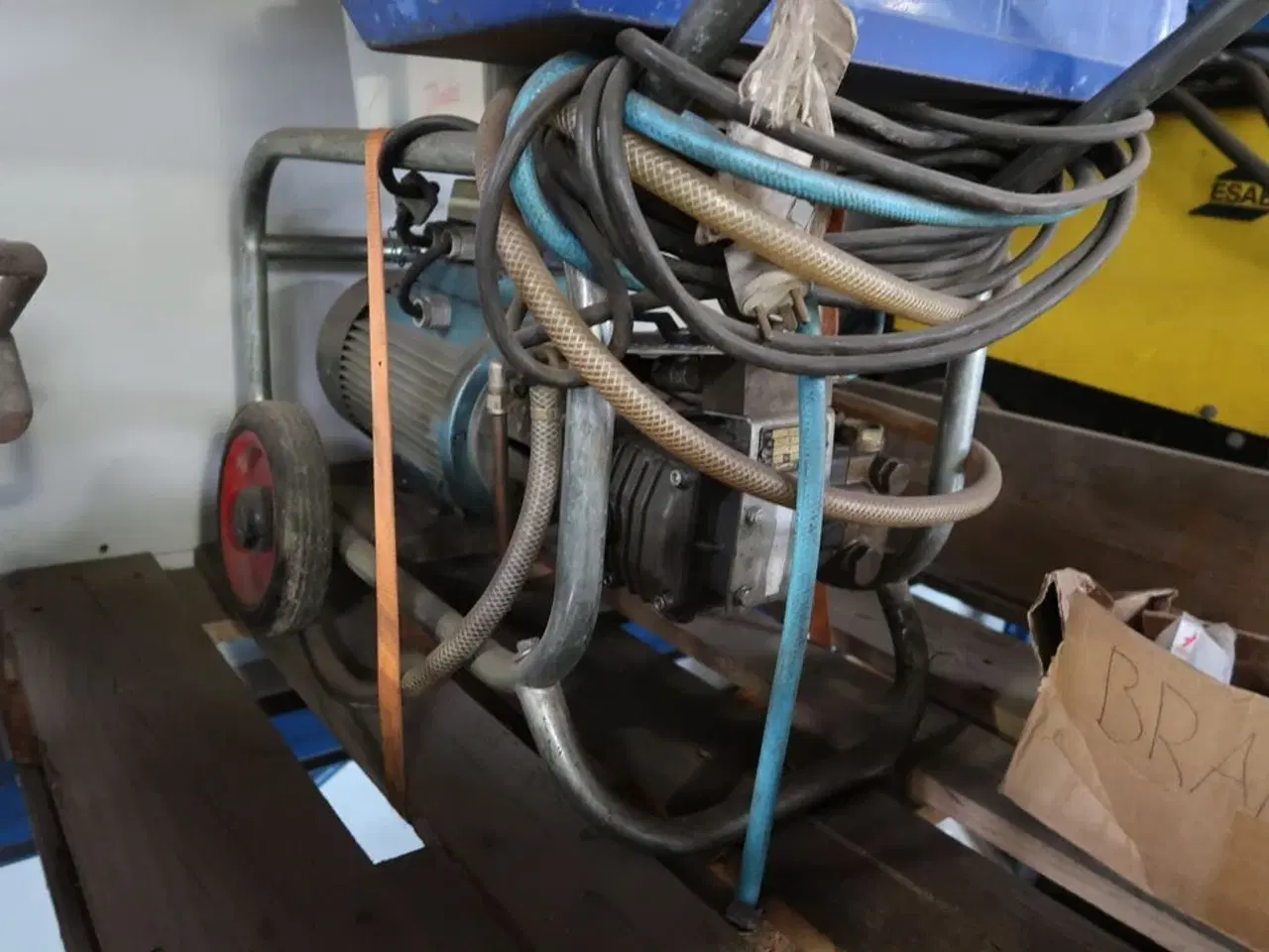 Billede 3 - Palle med værktøj