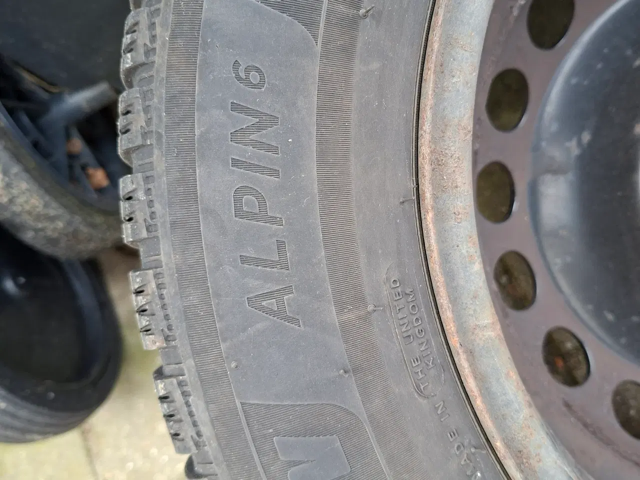 Billede 2 - Michelin Alpin Vinterdæk 195/65 R15