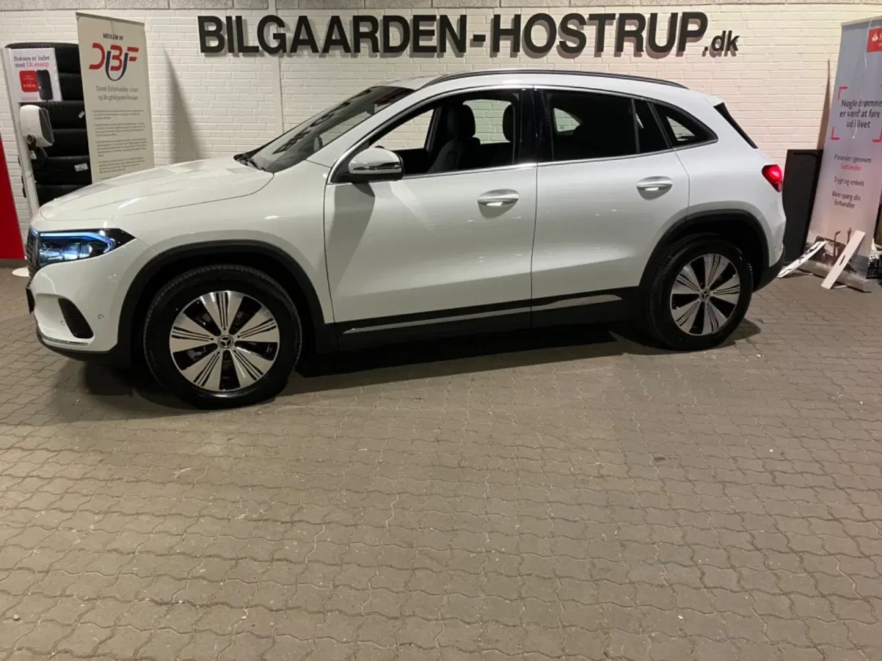 Billede 2 - Mercedes EQA300  Progressive 4Matic