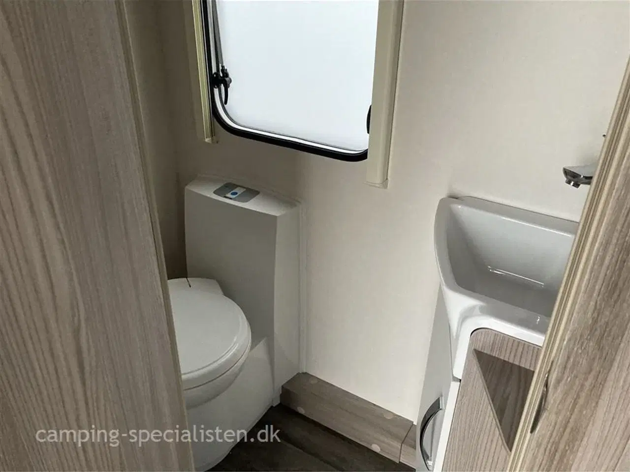 Billede 9 - 2024 - Sprite Mondial 370 SE   Sprite Mondial 370 SE model 2024 - Enkeltsenge - kan nu opleves ved Camping Specialisten.dk