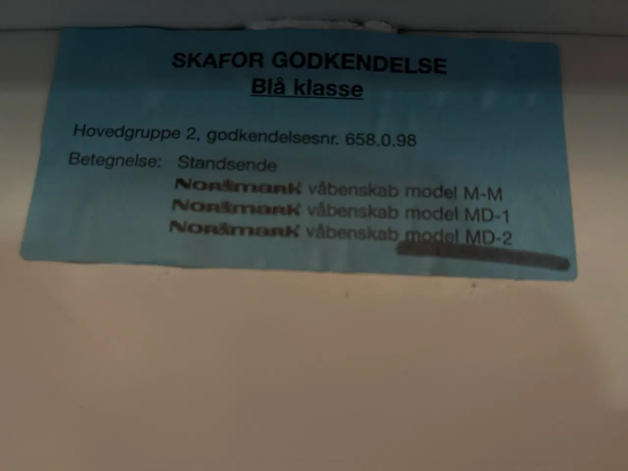 Billede 2 - Våbenskab til 5 våben. 