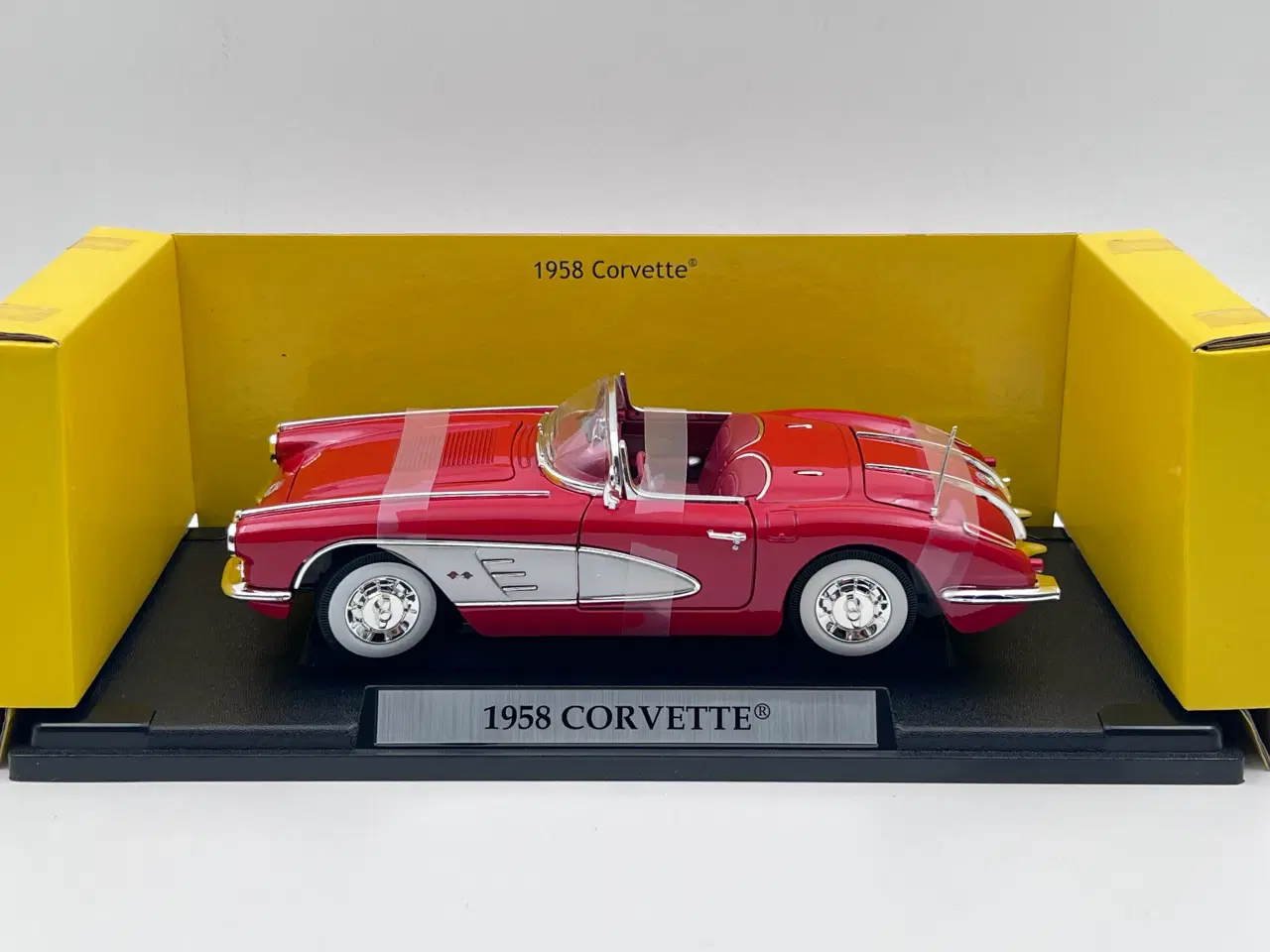 Billede 2 - 1958 Chevrolet Corvette 1:18 