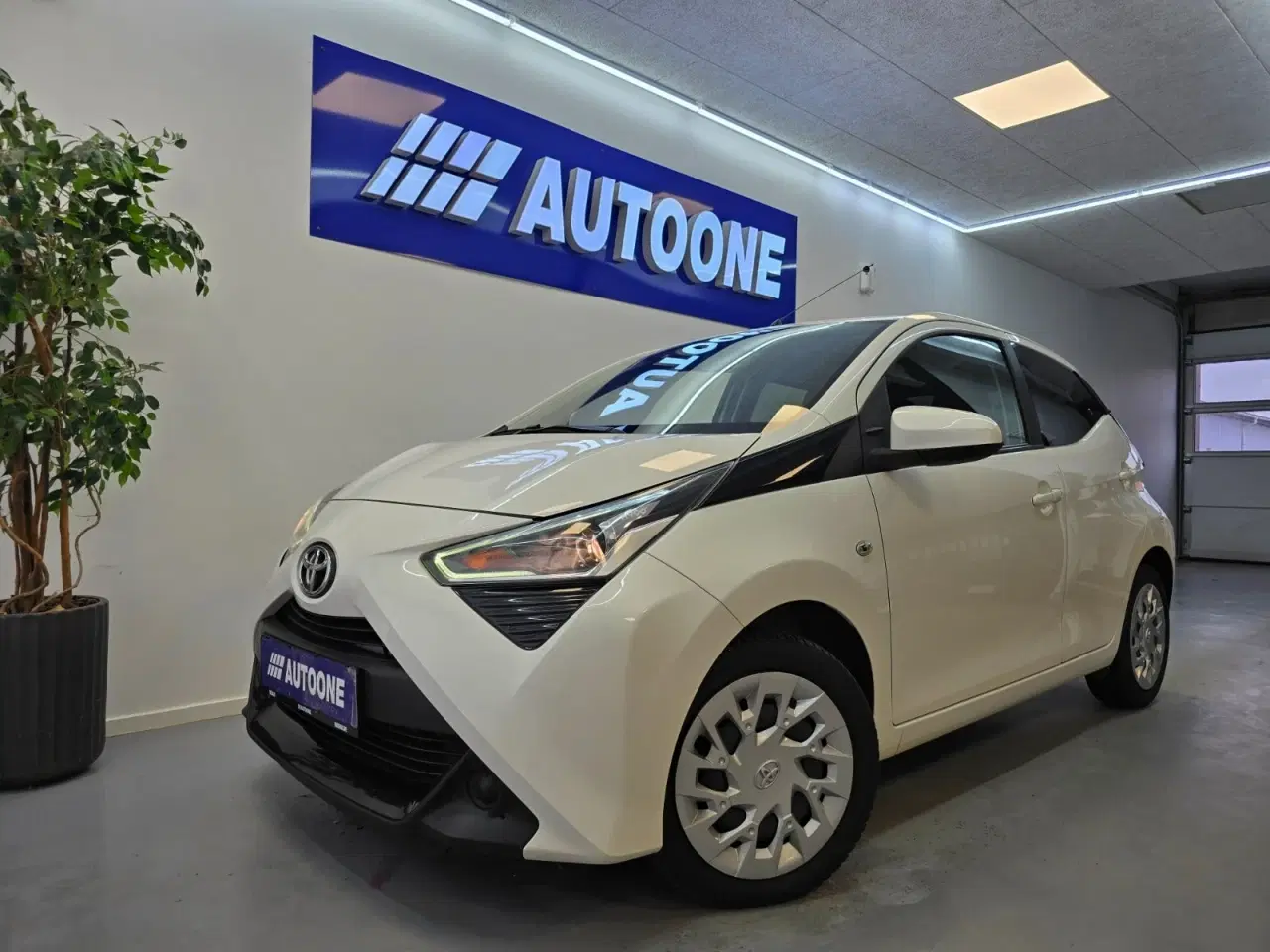 Billede 1 - Toyota Aygo 1,0 VVT-i x-cite