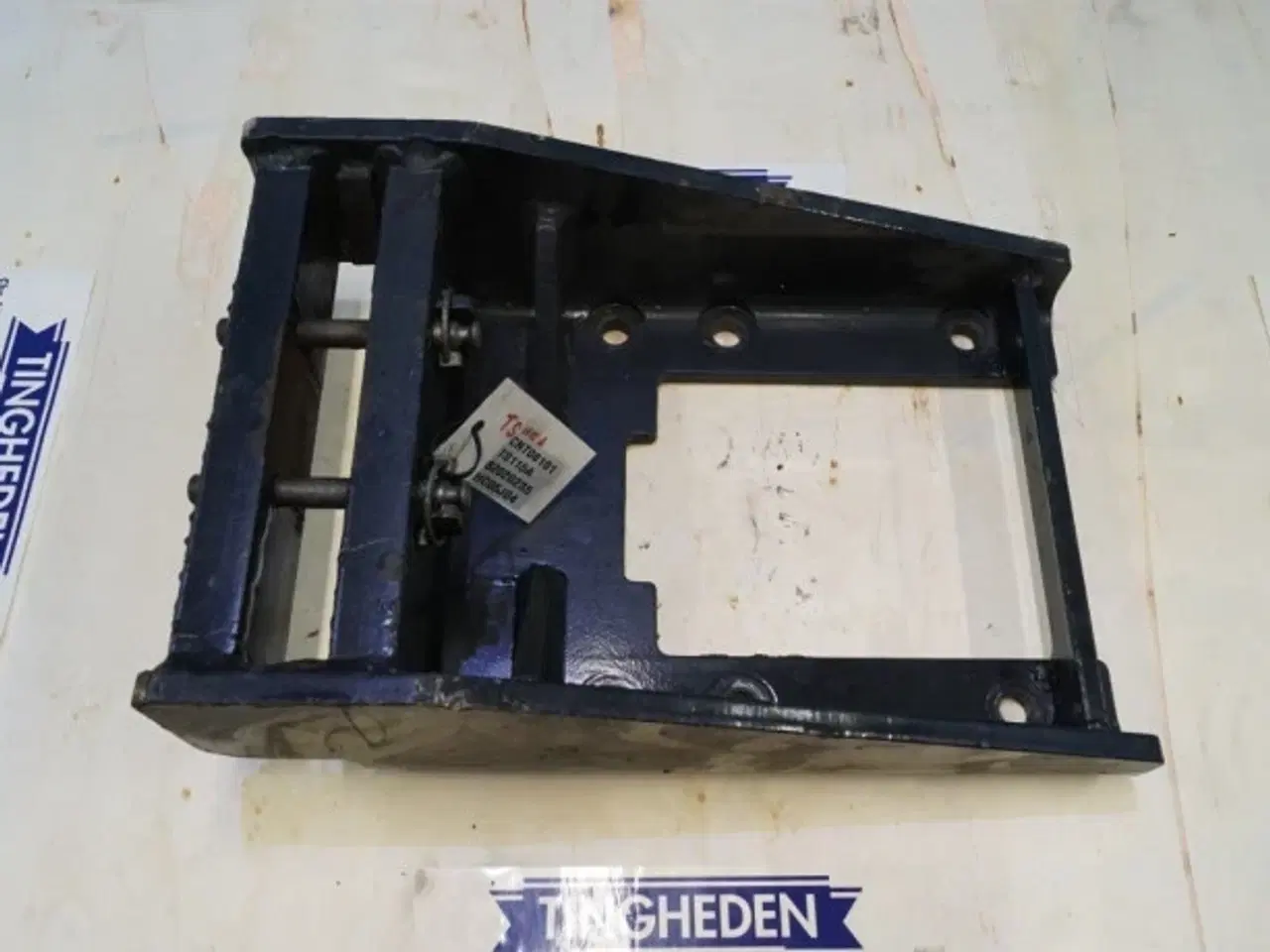 Billede 2 - New Holland TS115 Ophæng 82020235