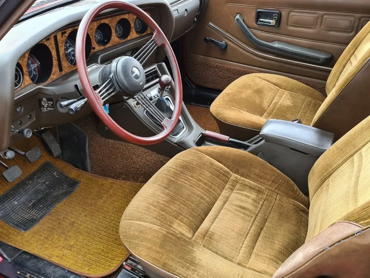 Billede 11 - Mazda 929 1,8 Coupé