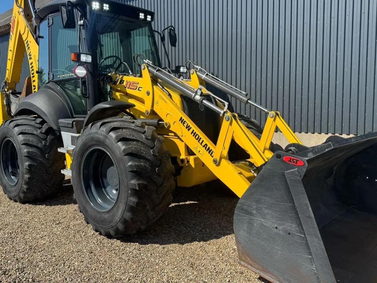 Billede 1 - New Holland B115C Rendegraver