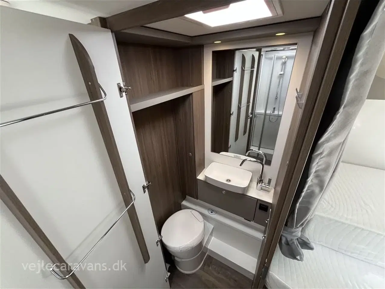 Billede 14 - 2025 - Carado T 447 PRO+