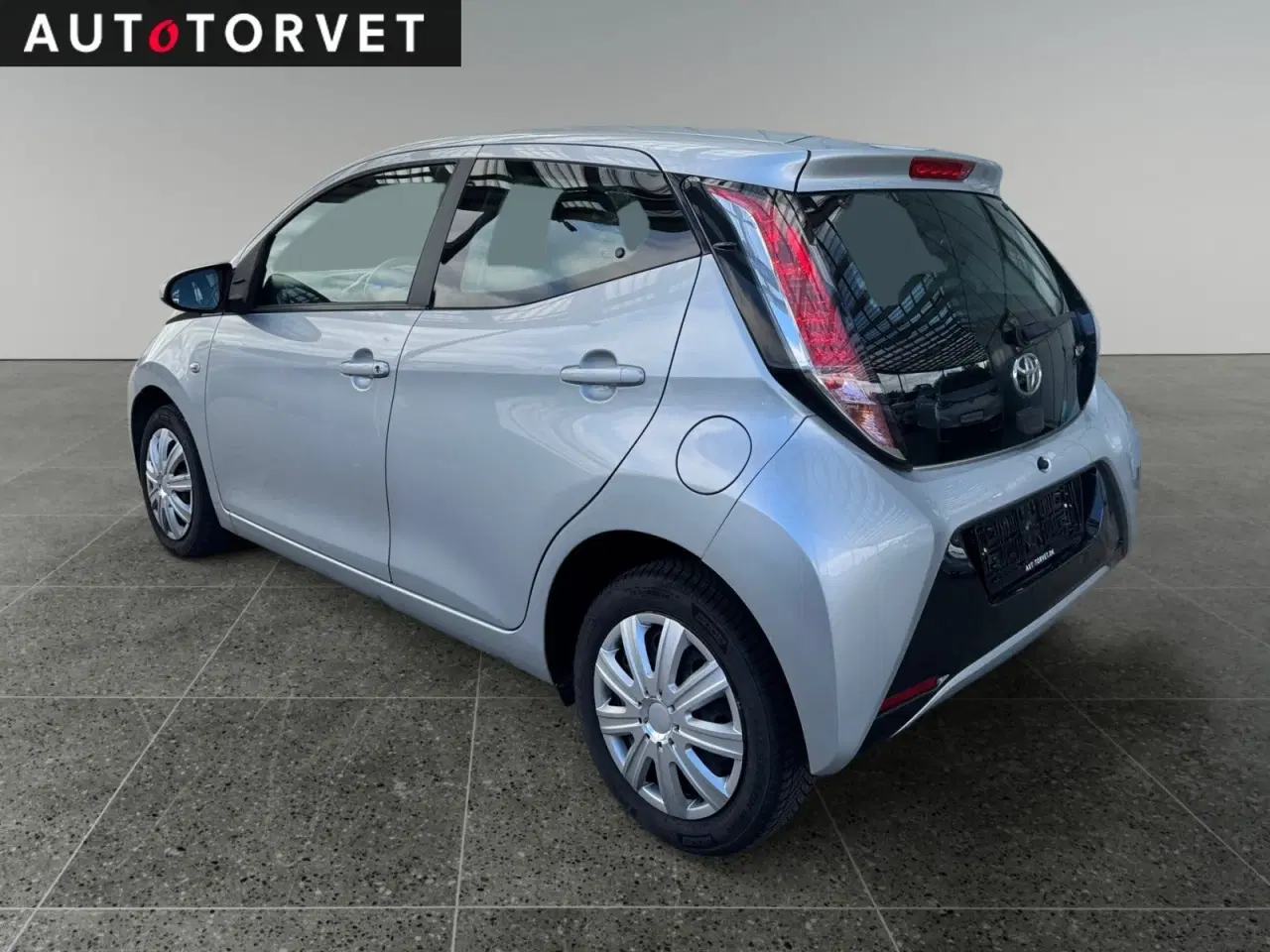 Billede 4 - Toyota Aygo 1,0 VVT-i x-play x-touch