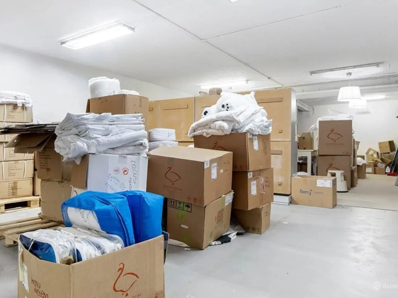 Billede 2 - Butik i velbesøgt shoppingcenter