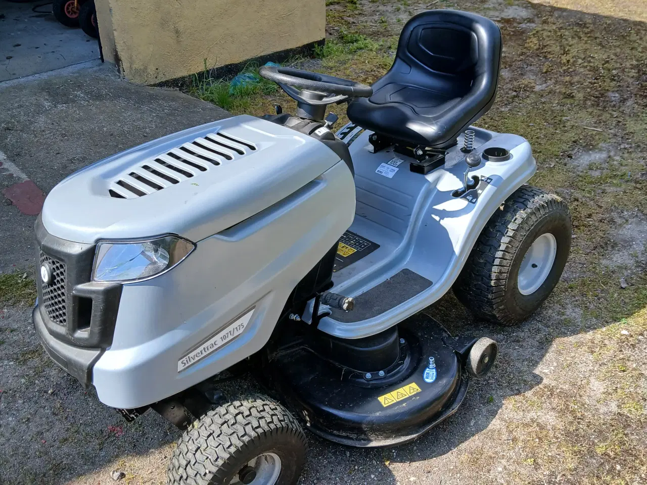 Billede 1 - Næsten ny havetraktor