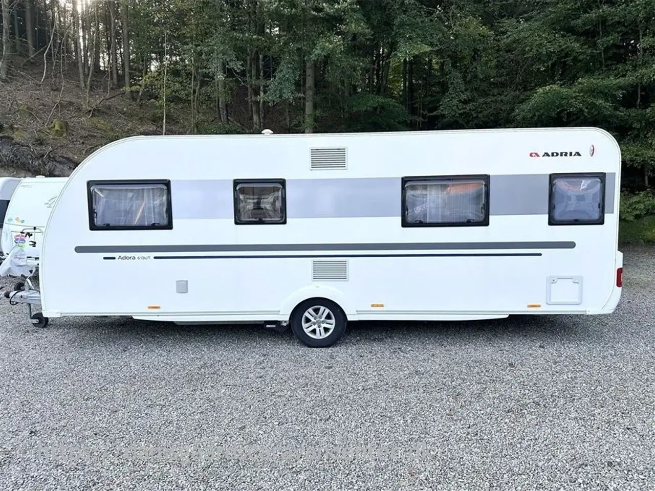 Billede 5 - 2020 - Adria Adora 613 UT Queensbed-Mover-El. gulvvarme-Fortelt