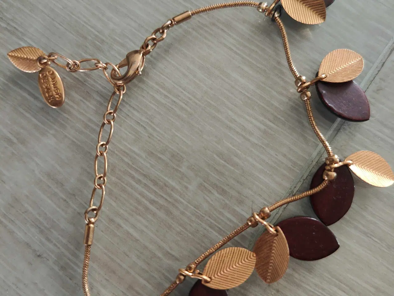 Billede 4 - Armbånd fra Pilgrim Sælges