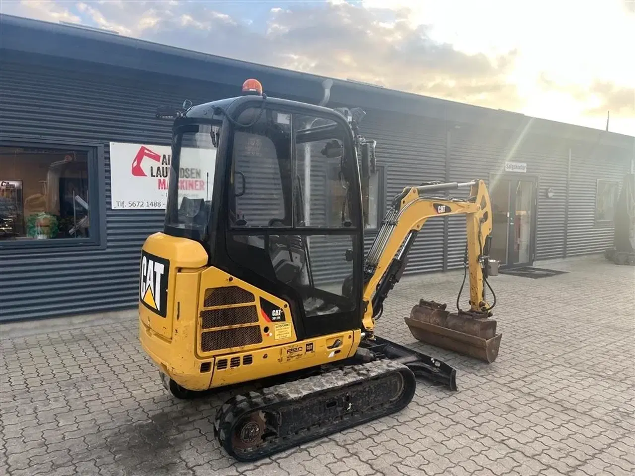 Billede 15 - CAT 301.7D Tiltman med hydraulisk skovskifte