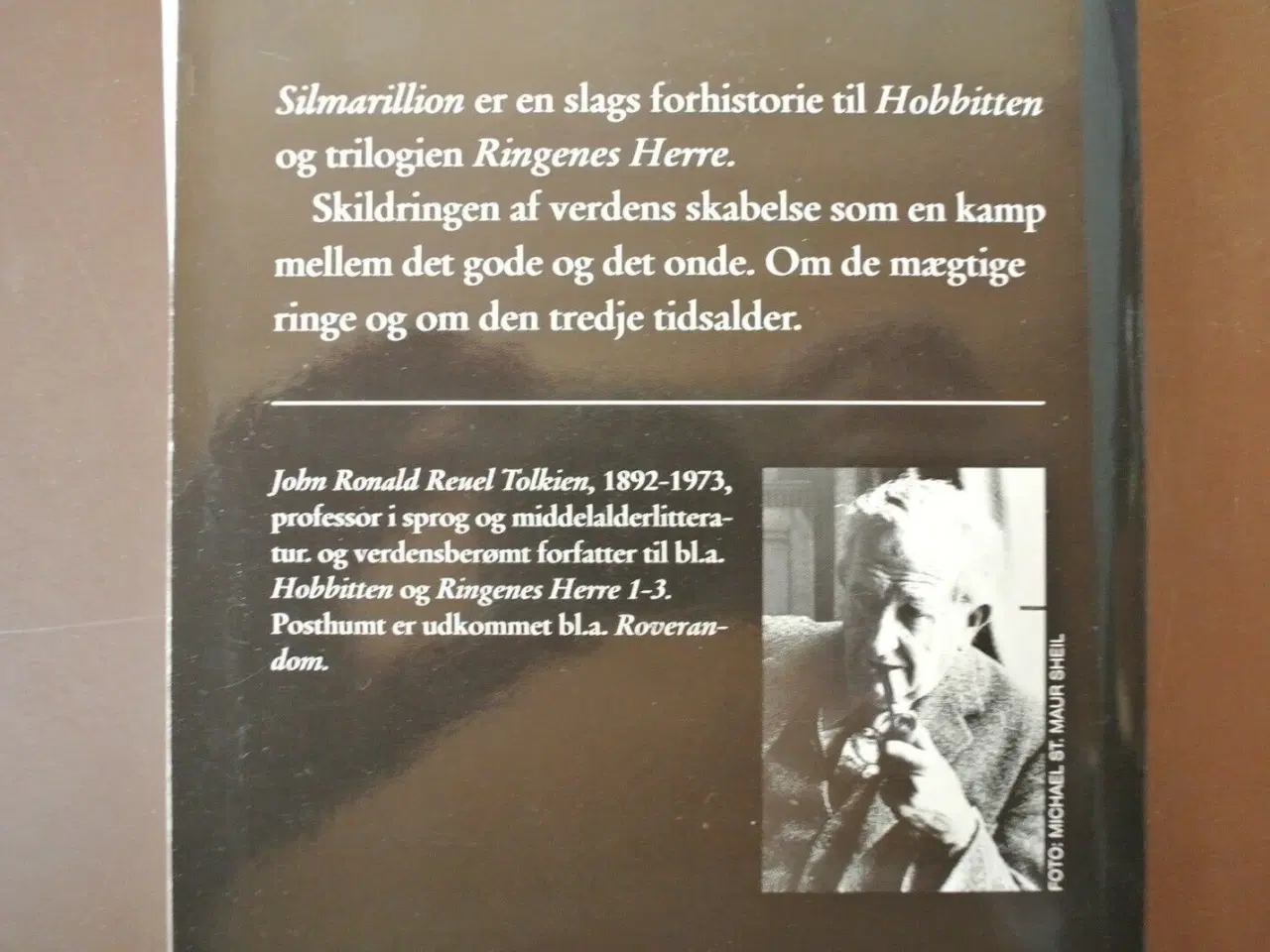 Billede 2 - silmarillion, af j. r. r. tolkien, genre: fantasy