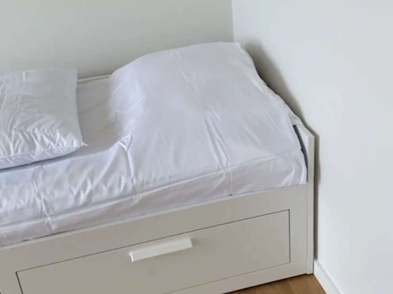 Billede 2 - Sovesofa sengestel + evt. madrasser