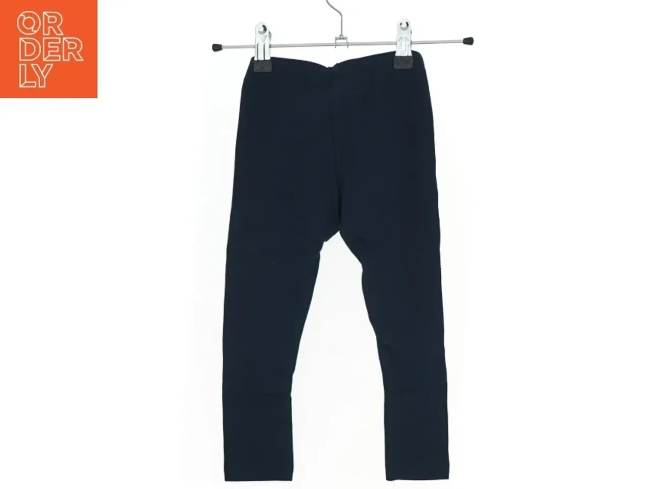 Billede 2 - Børneleggings med regnbue design fra Basic needs (str. 92)