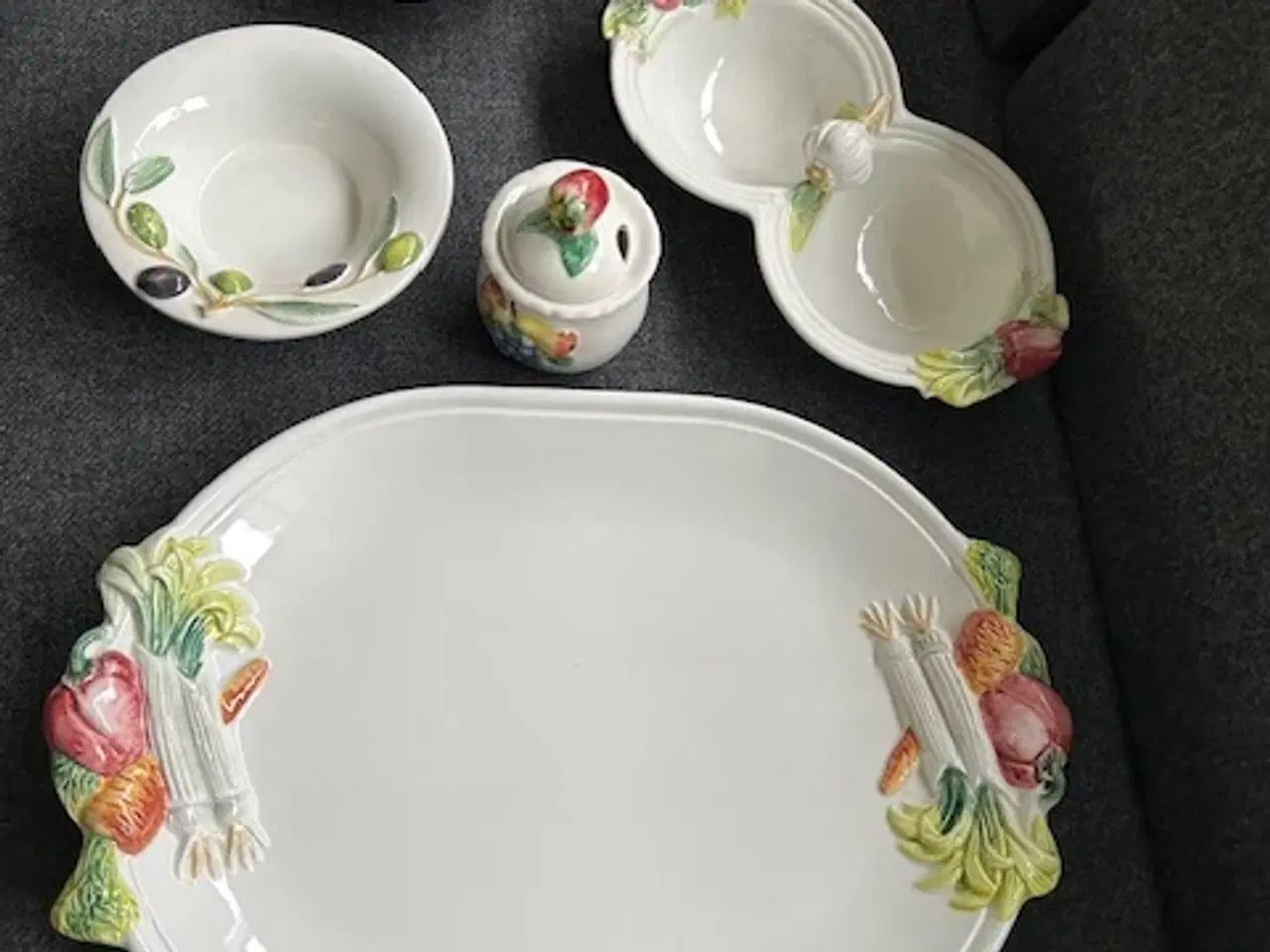 Billede 1 - Italiensk fajance