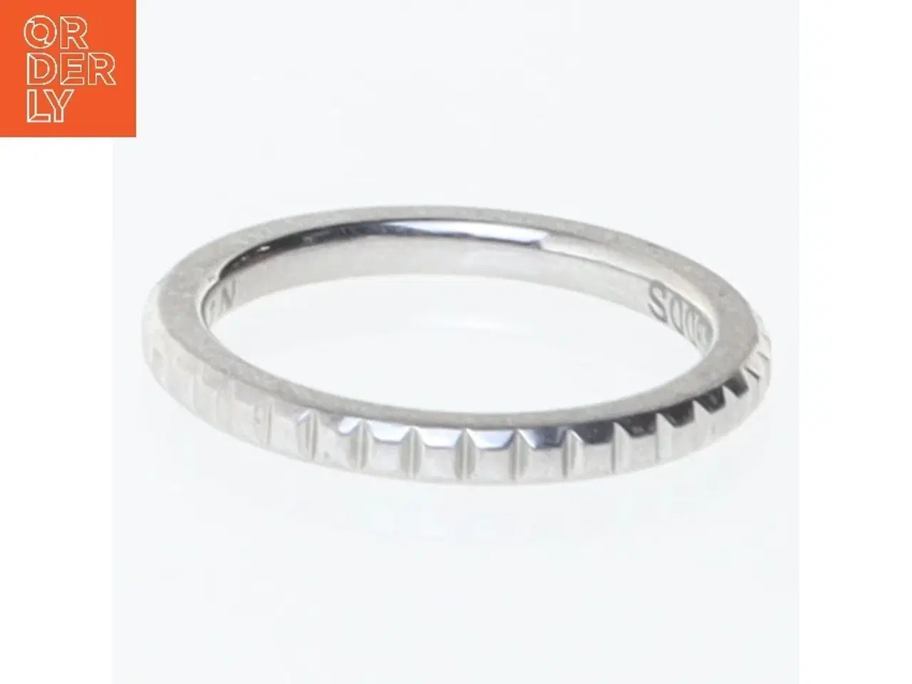 Billede 1 - Sølv ring med mønster (str. 49 mm)