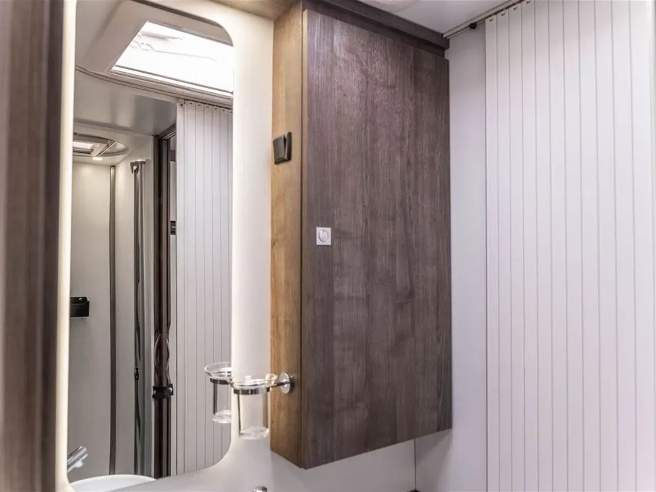 Billede 43 - 2025 - Benimar Tessoro 463 NK   Populær enkeltsengscamper