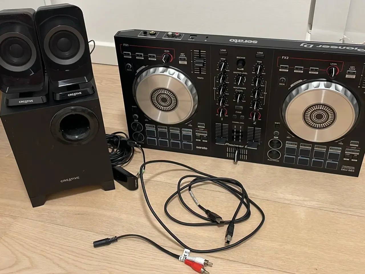 Billede 1 - Pioneer DJ | DDJ-SB3 Performance 
