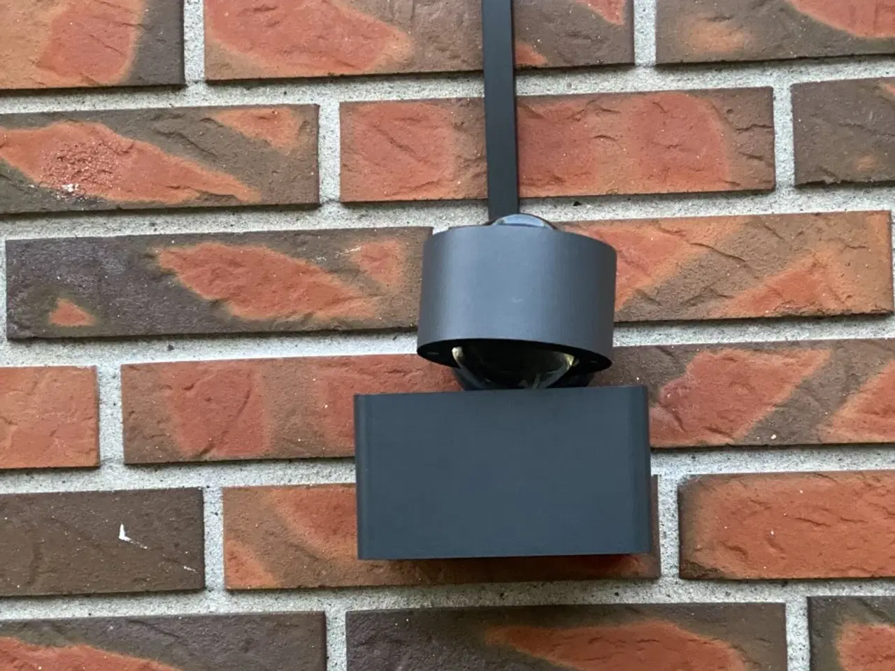 Billede 14 - Designet Nordlux Vejers Udendørs Væg/havelampe