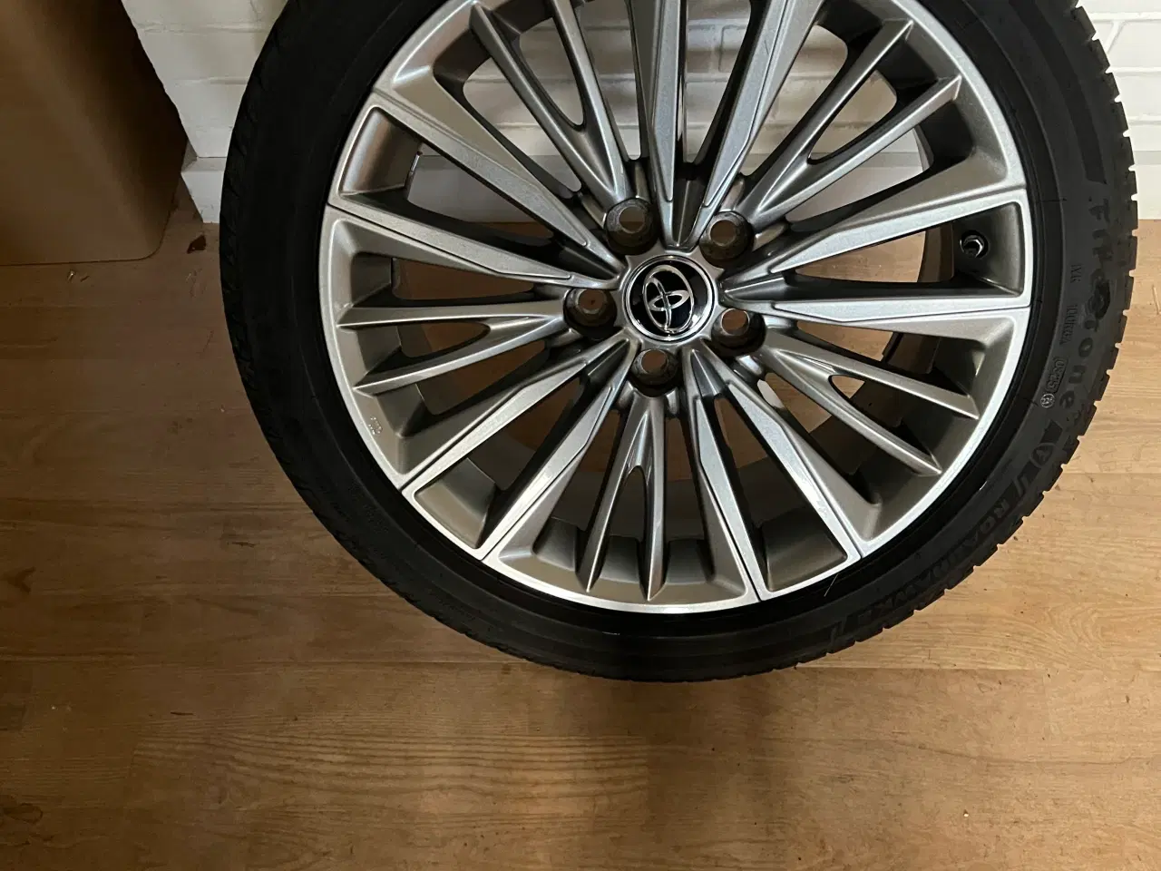 Billede 1 - Orginale Toyota alufælge