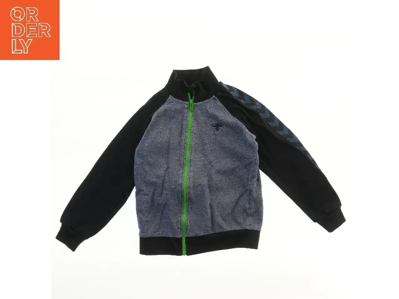 Billede 1 - Børnejakke med lynlås fra Hummel (str. 128)