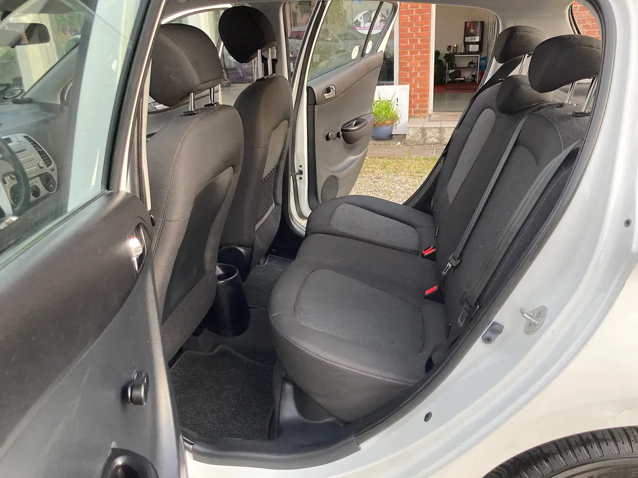 Billede 14 - Hyundai I20 Nysyn Pæn og velholdt