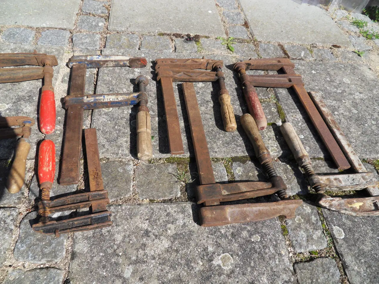 Billede 1 - SKRUETVINGER OG SKRUESTIK