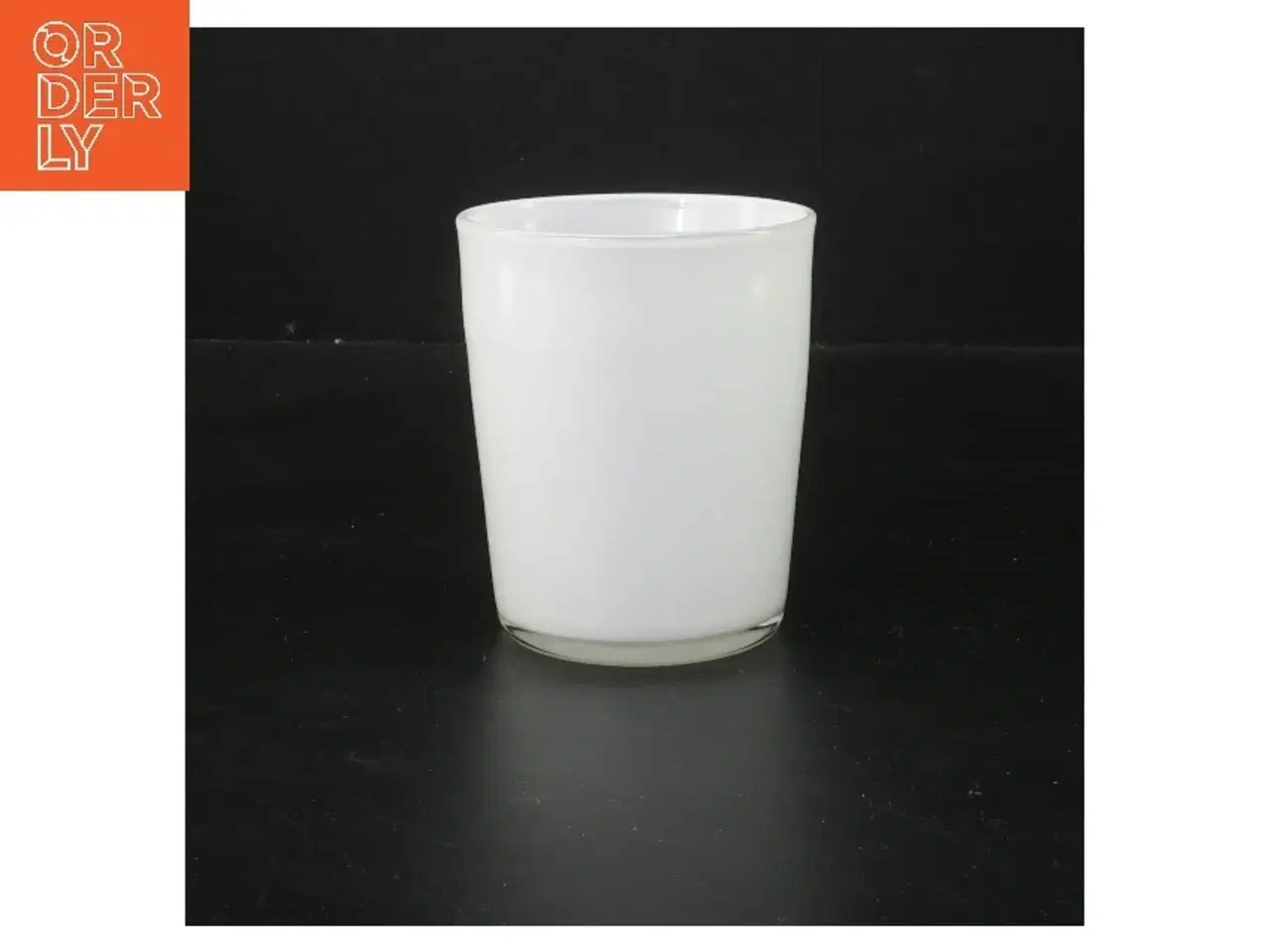 Billede 1 - Tandbørseglas (str. Ø 8,5 cm længde 10 cm)