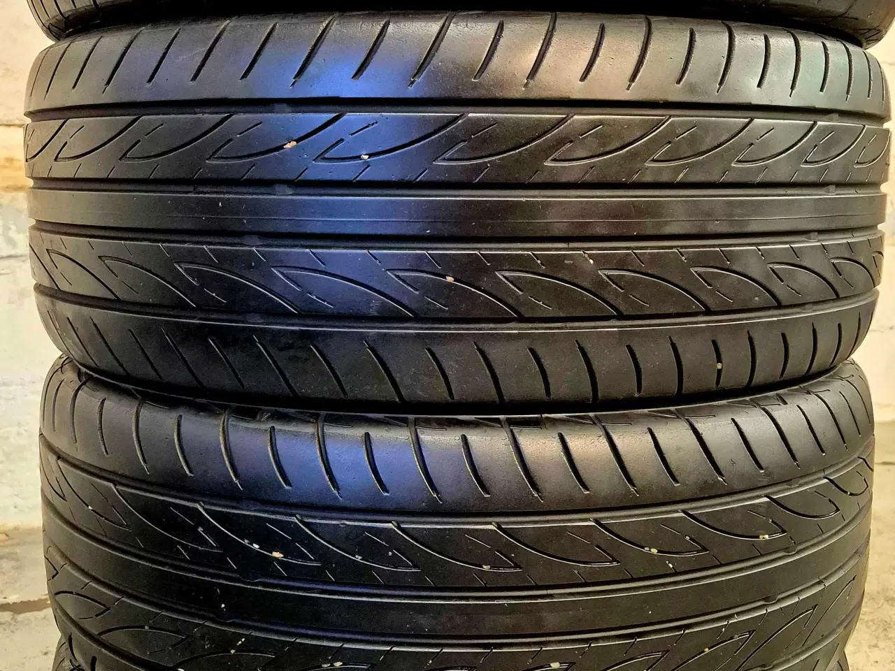 Billede 3 - 5x112 VW ORIGINAL ALUFÆLGE MED SOMMERDÆK 