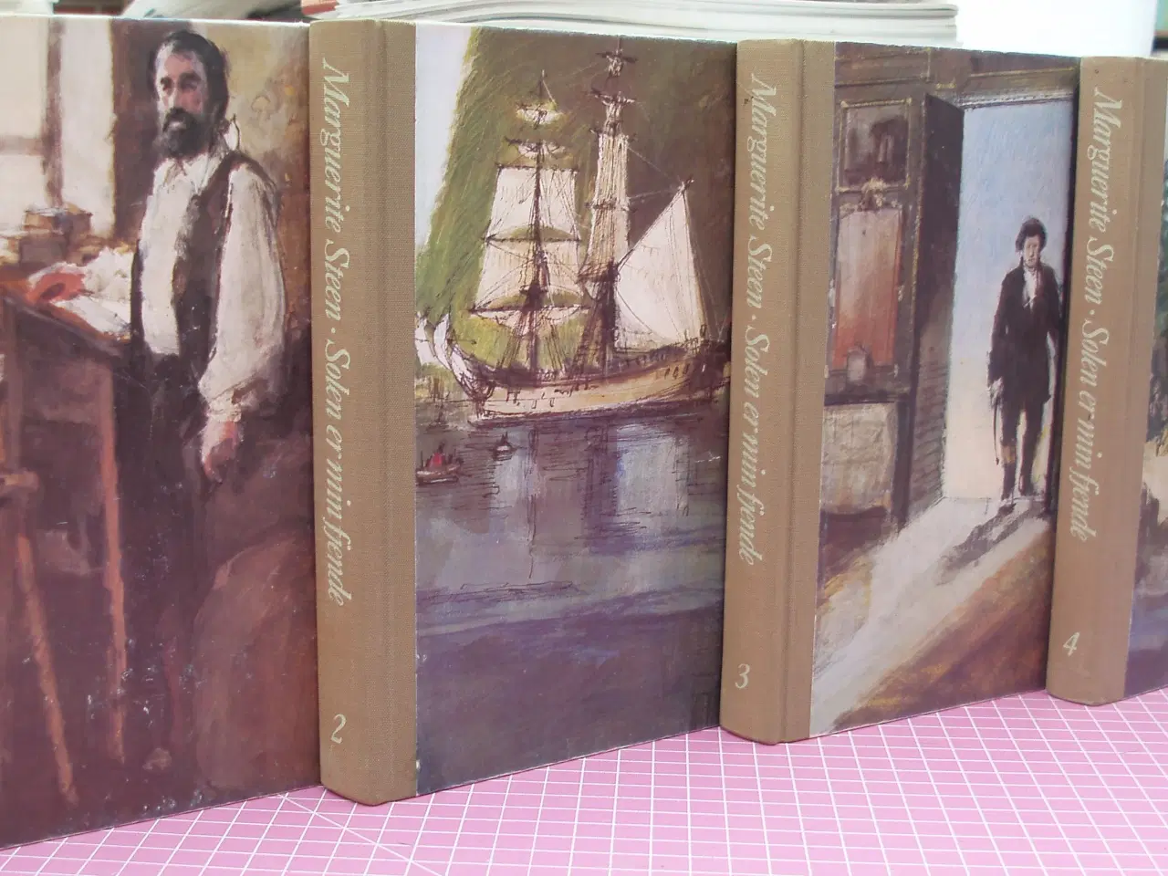 Billede 1 - Solen er min fjende af Marguerite Steen