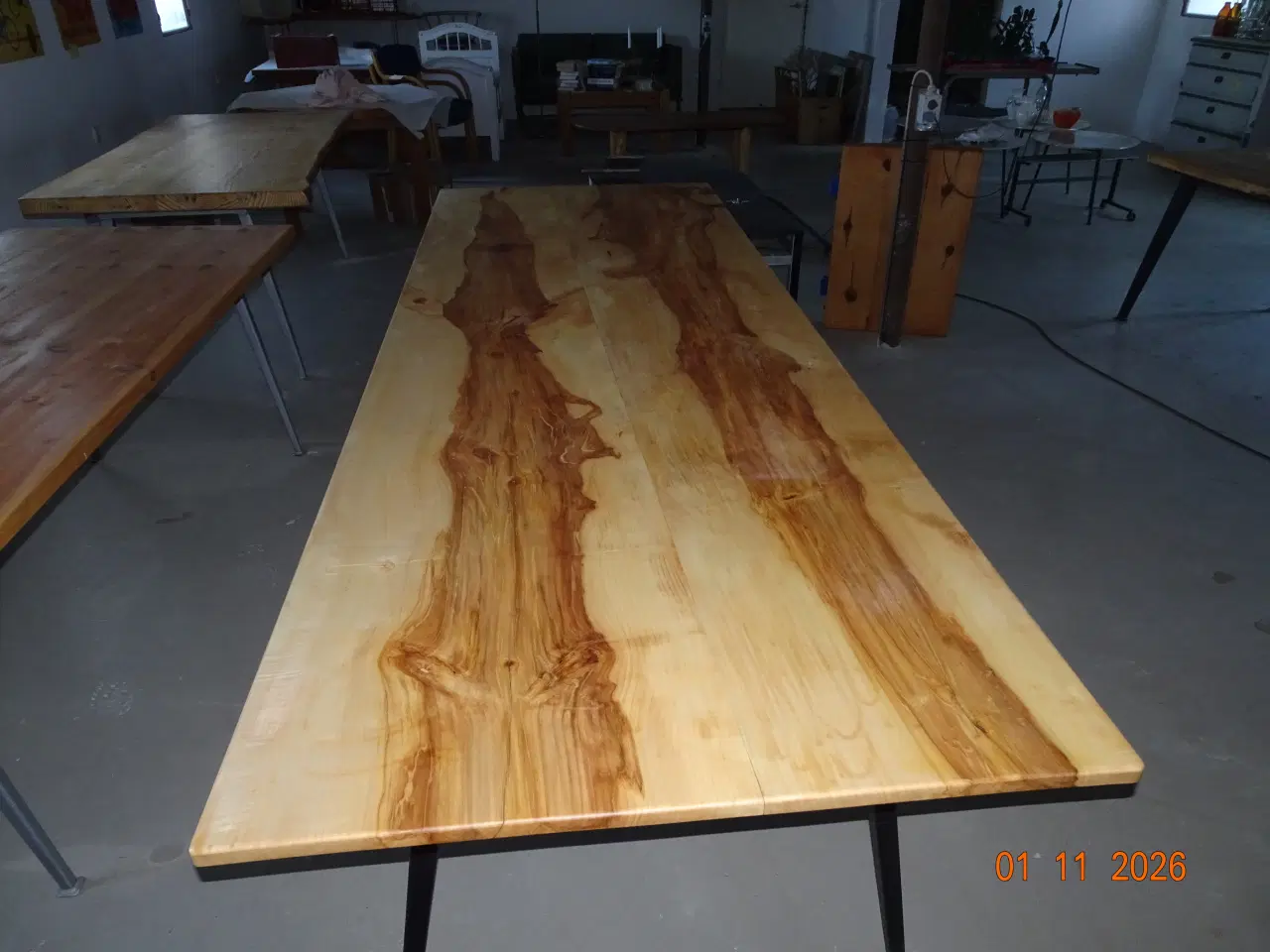 Billede 2 - Spiseborde i naturtræ