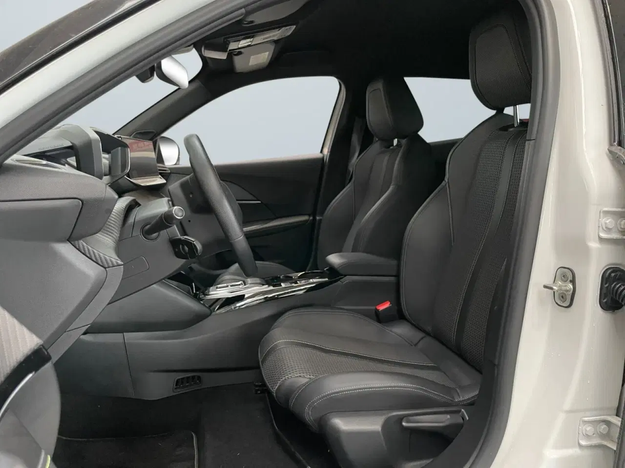 Billede 4 - Peugeot e-2008 50 GT