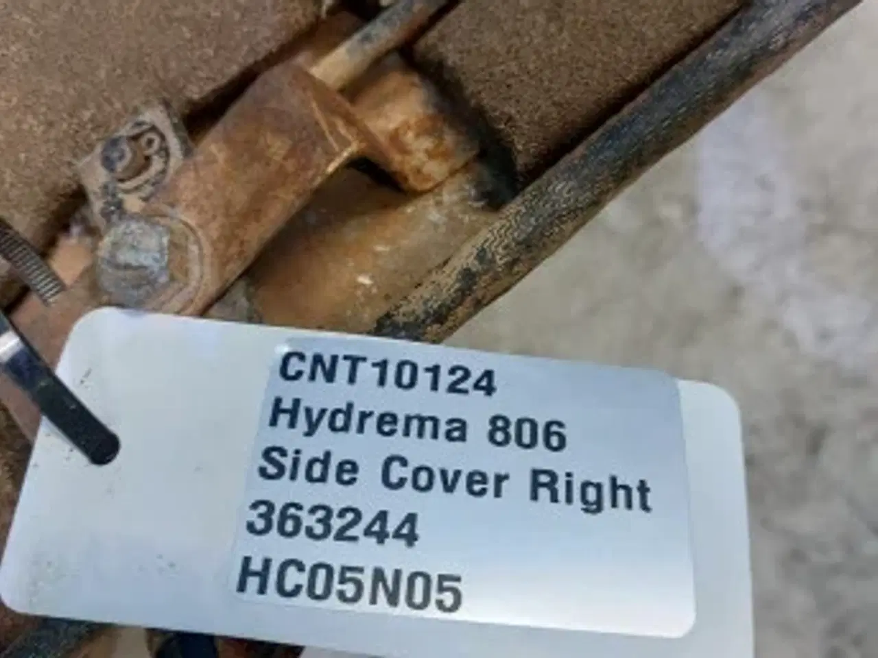 Billede 12 - Hydrema 806 sidedæksel højre 363244