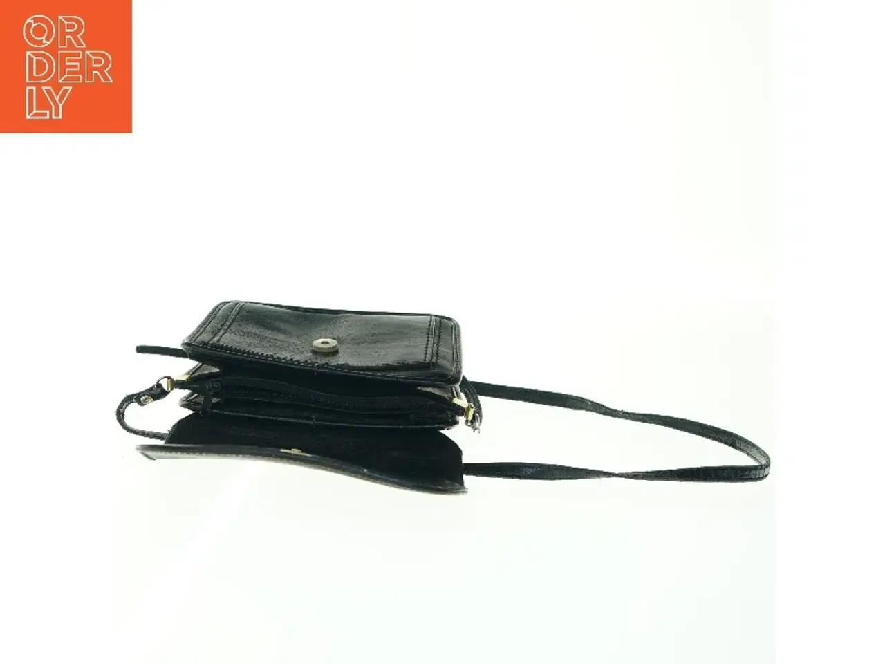 Billede 4 - Brugt sort lædertaske fra Okay Soo (str. 20 x 17 cm)